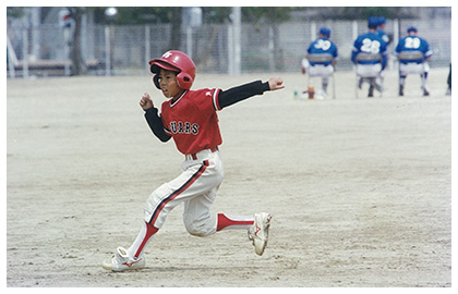 横浜DeNAベイスターズ　桑原将志 選手 の少年時代